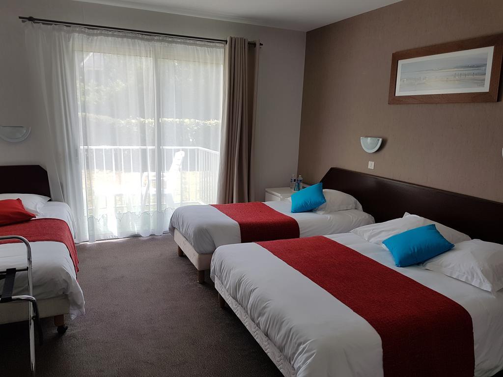 Hotel Le Roudou ฟุยส์นอง ภายนอก รูปภาพ