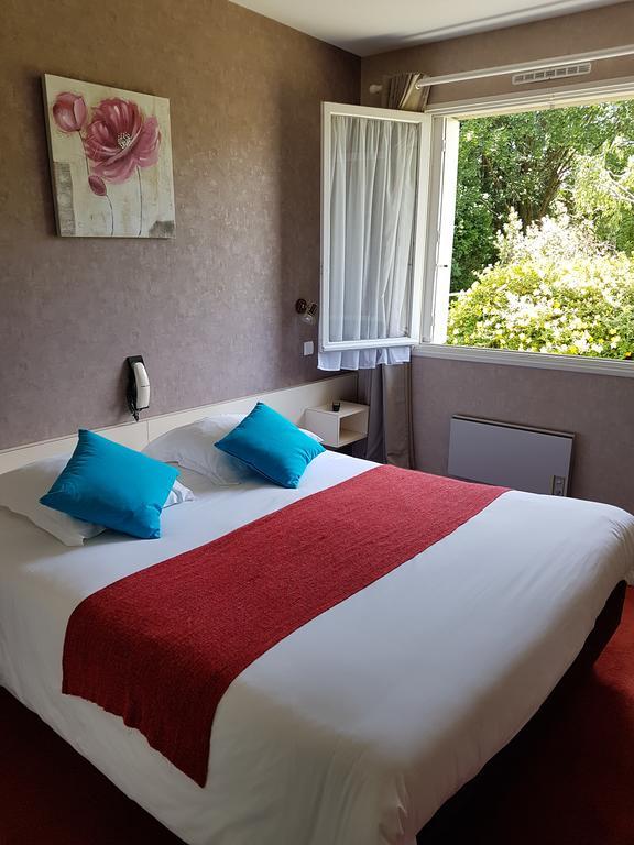 Hotel Le Roudou ฟุยส์นอง ภายนอก รูปภาพ